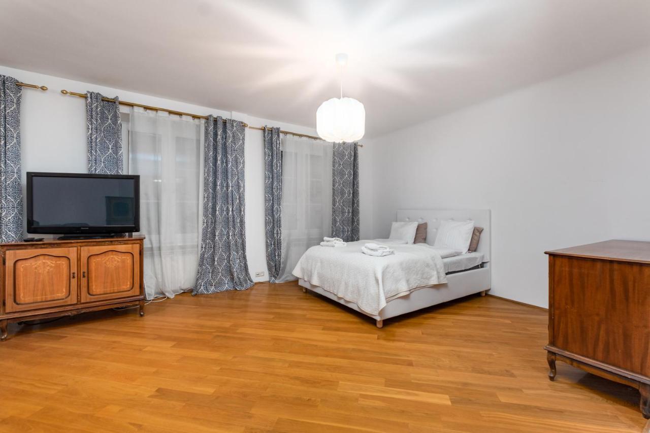 Krakowskie Przedmiescie 69 By Homeprime Apartment Warsaw