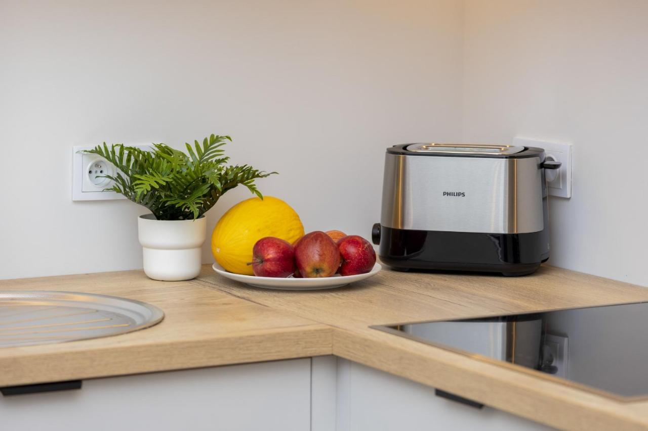 Apartment Krochmalna Center By Renters *