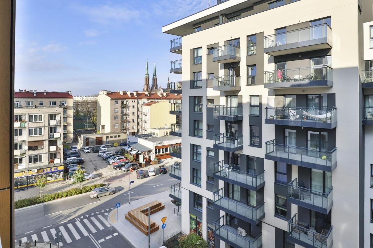 Praga Okrzei By The River By Renters Apartment Warsaw