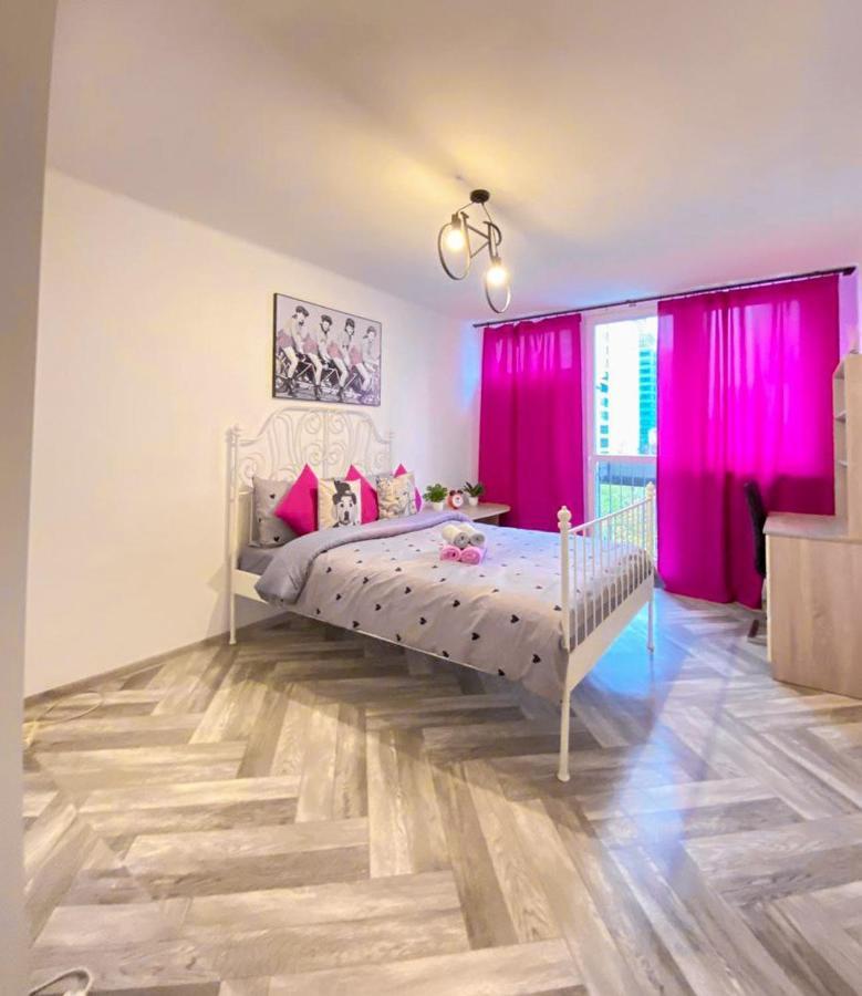 Pereca 13/19 Guest house Warsaw