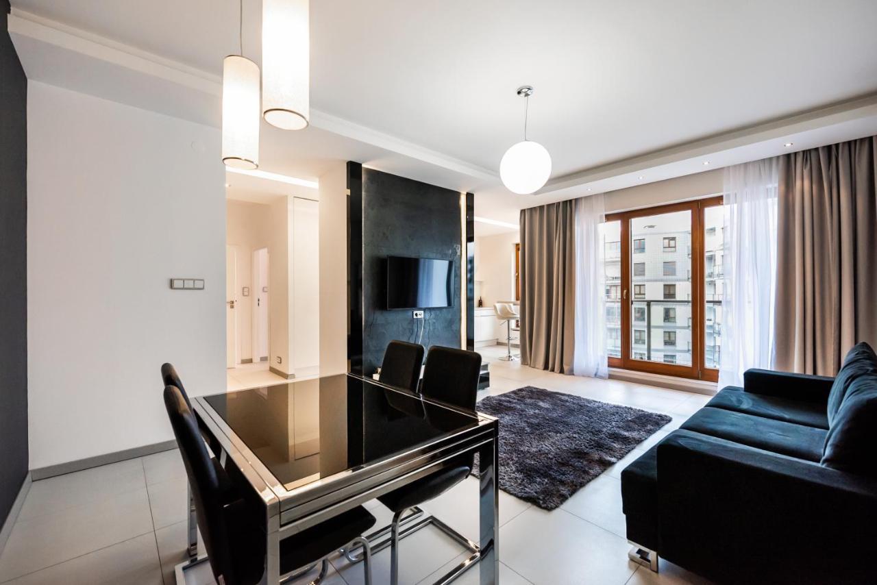 Zoliborz Dazzling Apartment Warsaw