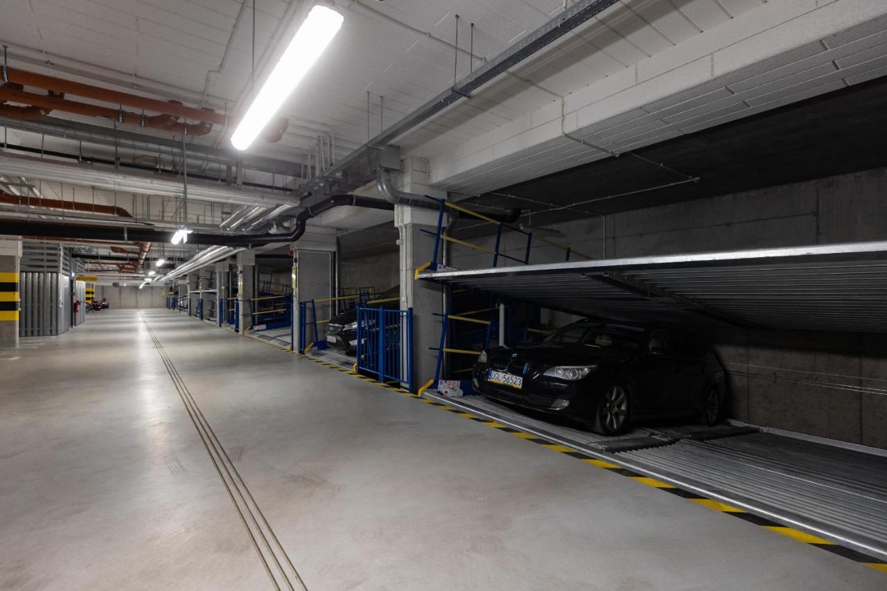 Căn hộ Lopuszanska With Parking Place By Renters Warsaw