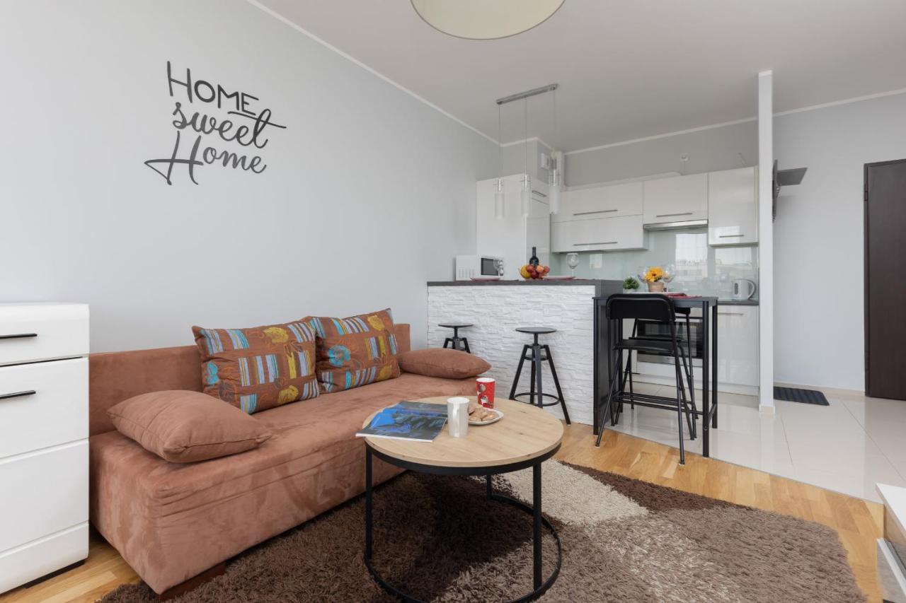 Young By Renters Apartamento