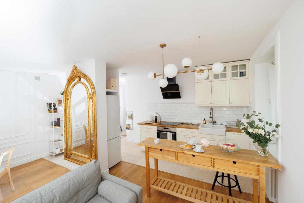 Maison Bruehl - Przy Ogrodzie Saskim Apartament *