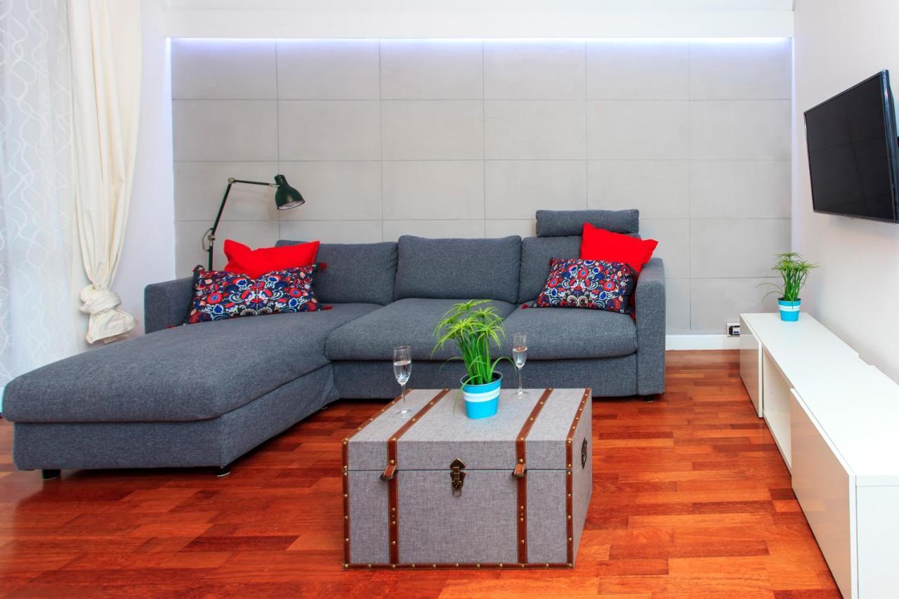 Comfy Dobra 54 Warsaw