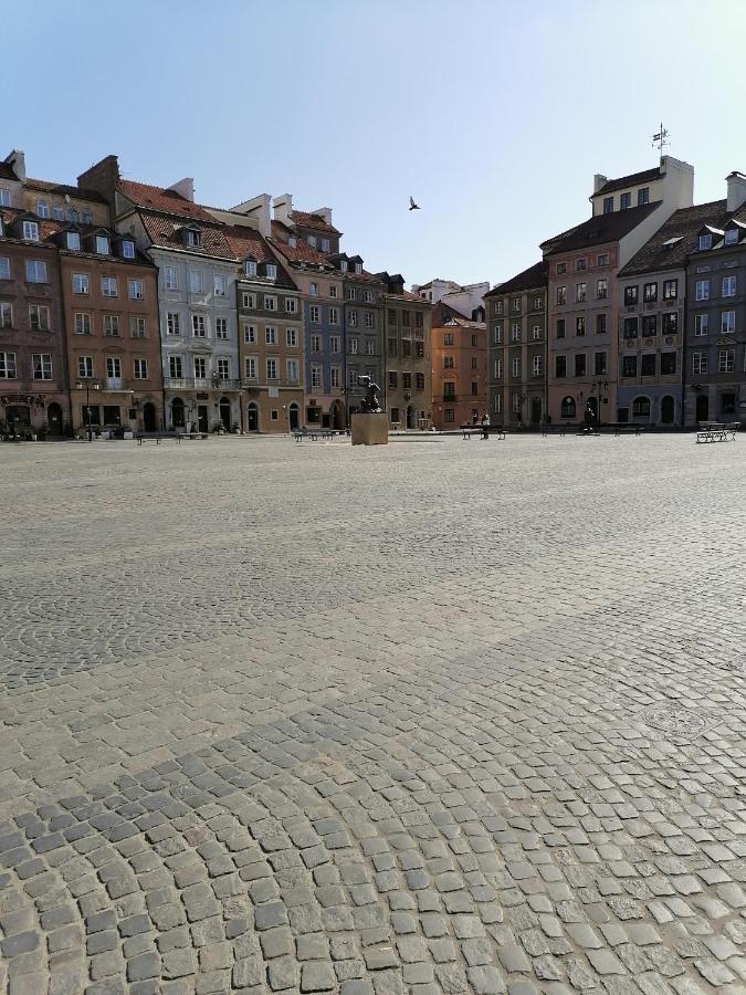 - Mi Old Town Swietojanska Apartment Warschau