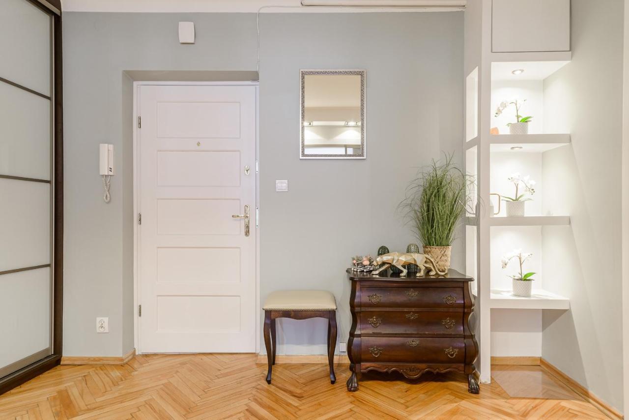 Designer On Plac Zamkowy Apartment Warsaw