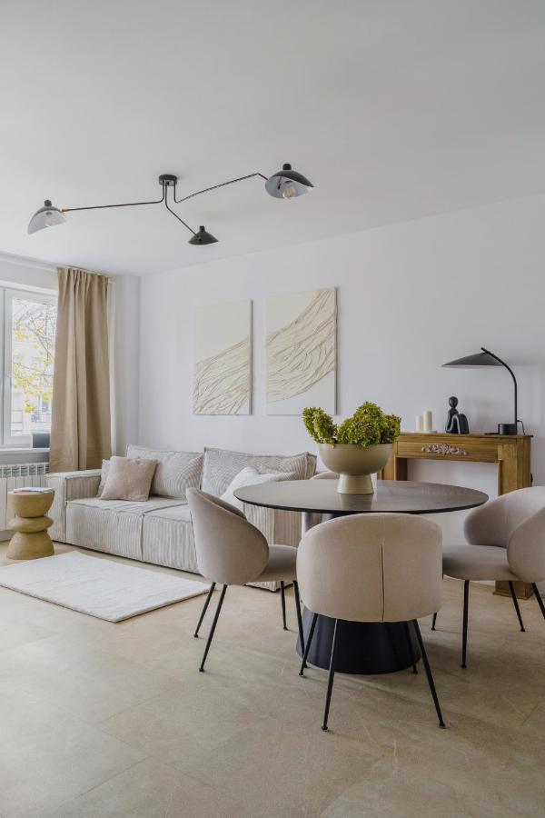 Apartment Concierge Waszyngton Lounge Warsaw