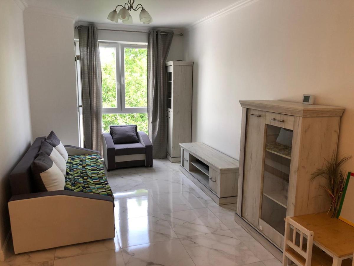 Apartament Cyprysowa-lotnisko Varsóvia