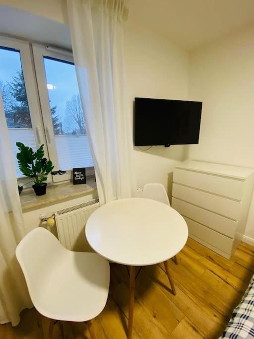 Bezagenta Mozart8 Studio Easy Access To City Wifi Căn hộ Warsaw
