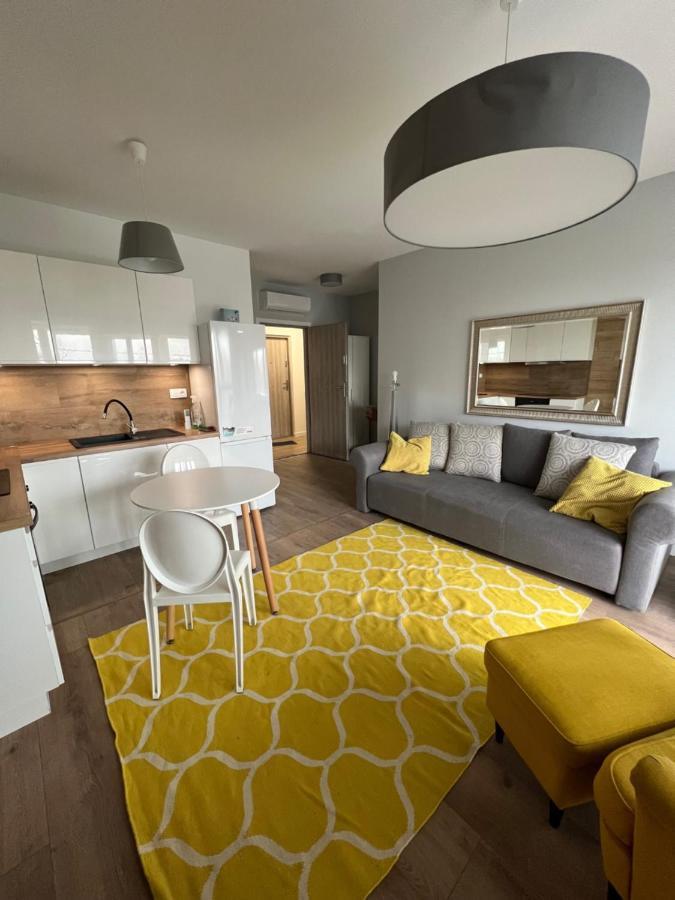 Krakowska Yellow Free Parking 1 * Warsaw