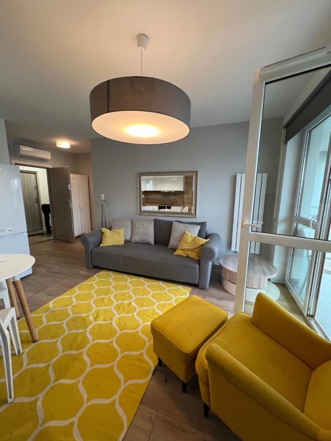 Apartamento Krakowska Yellow Free Parking 1 Varsóvia