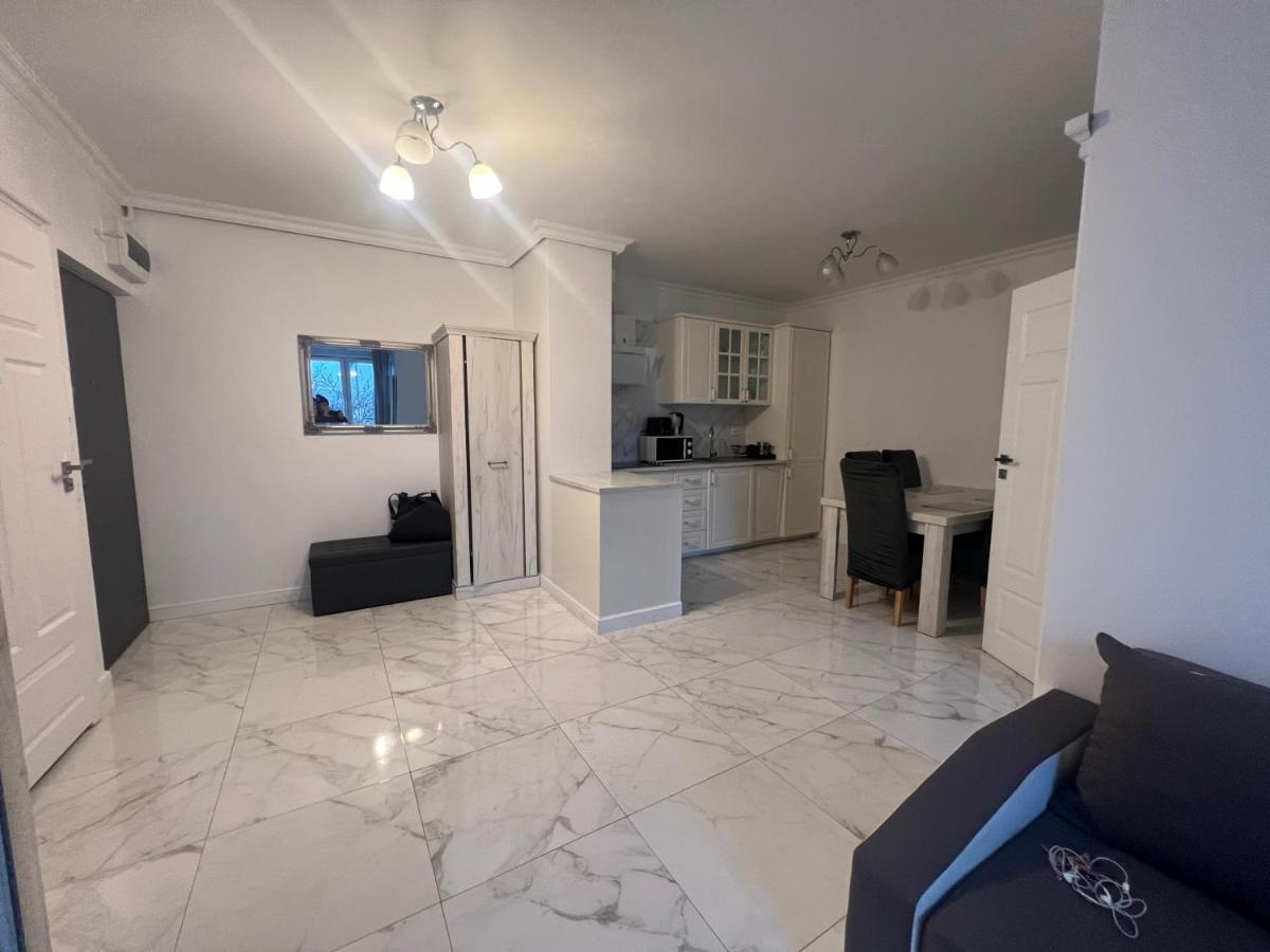 Apartament Cyprysowa-lotnisko *