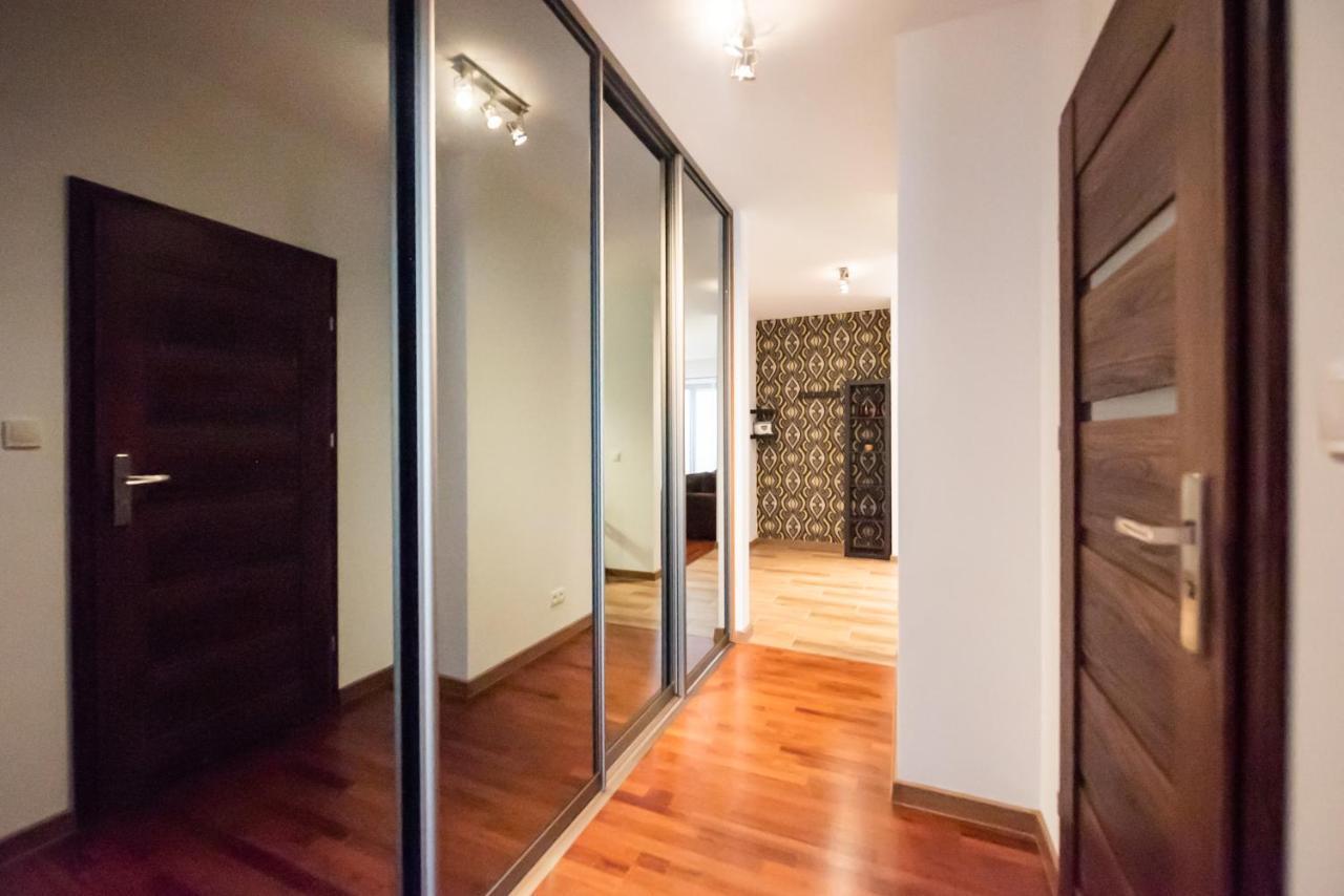 Apartment Malborska Lovely Warschau