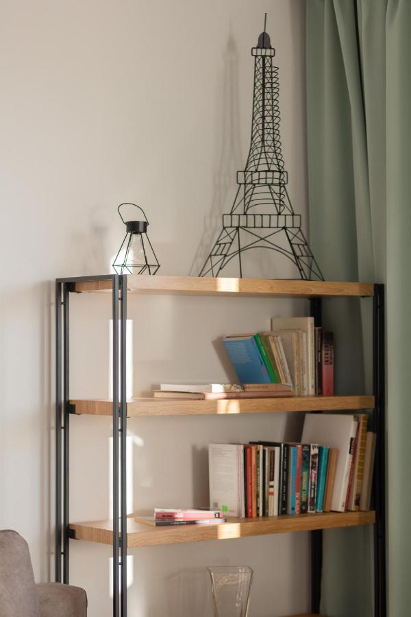 Apartament Celownicza With Parking By Renters