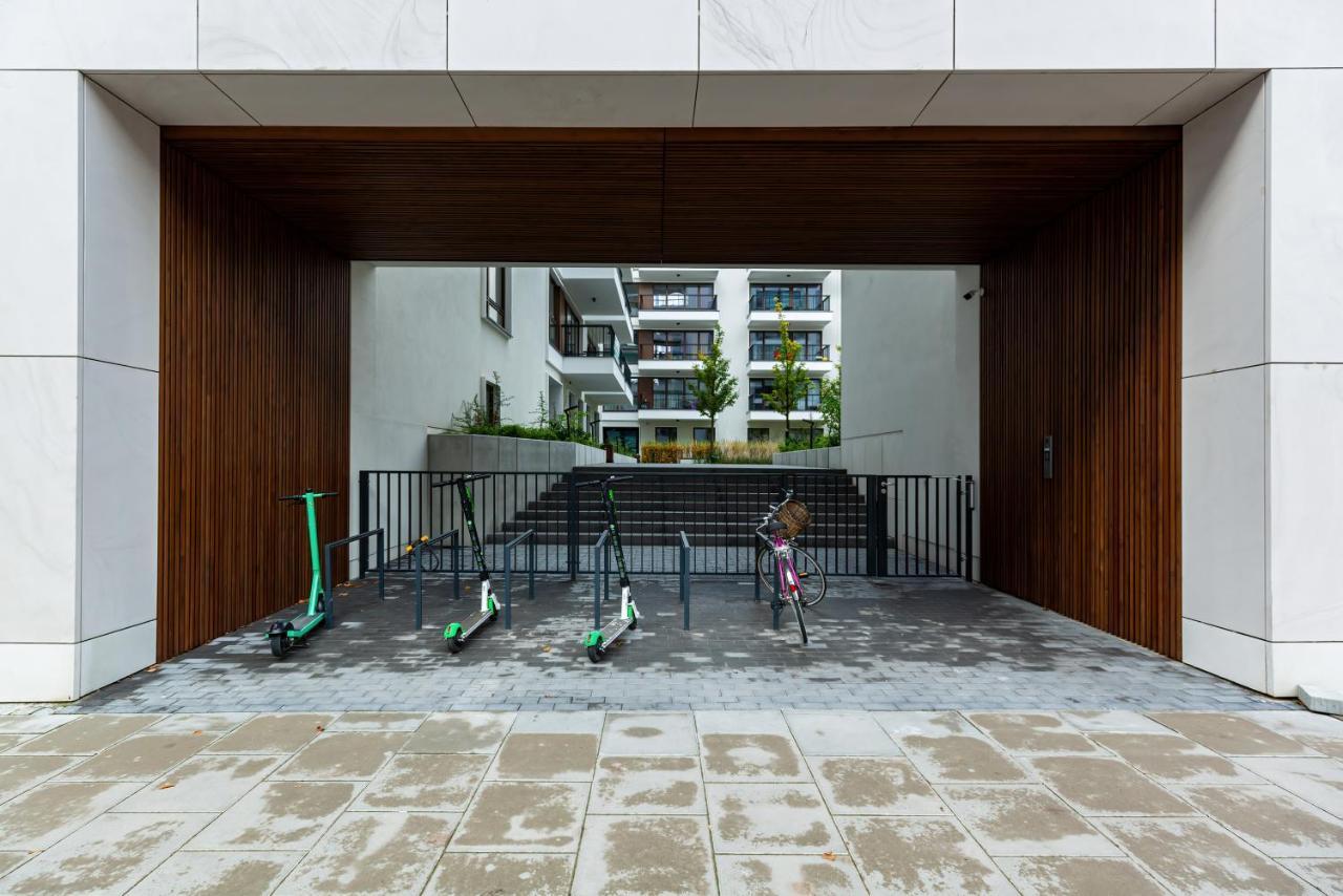 Apartment Krochmalna Center By Renters *