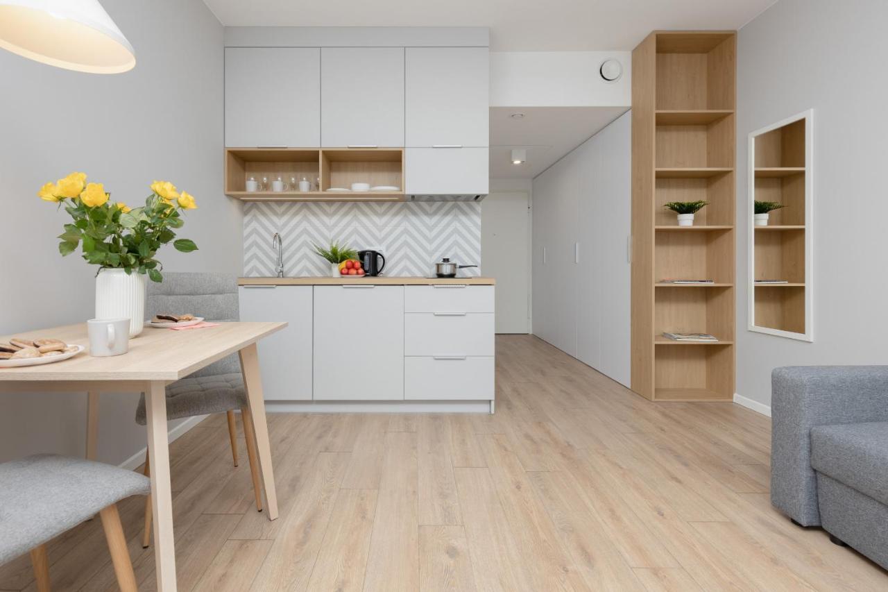 Apartment Metro Bielany With Parking By Renters Warschau