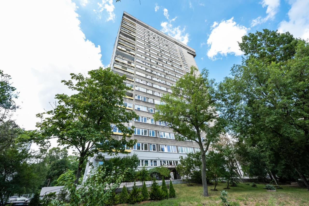 Smolna Romantic 9th Floor Apartment Warsaw
