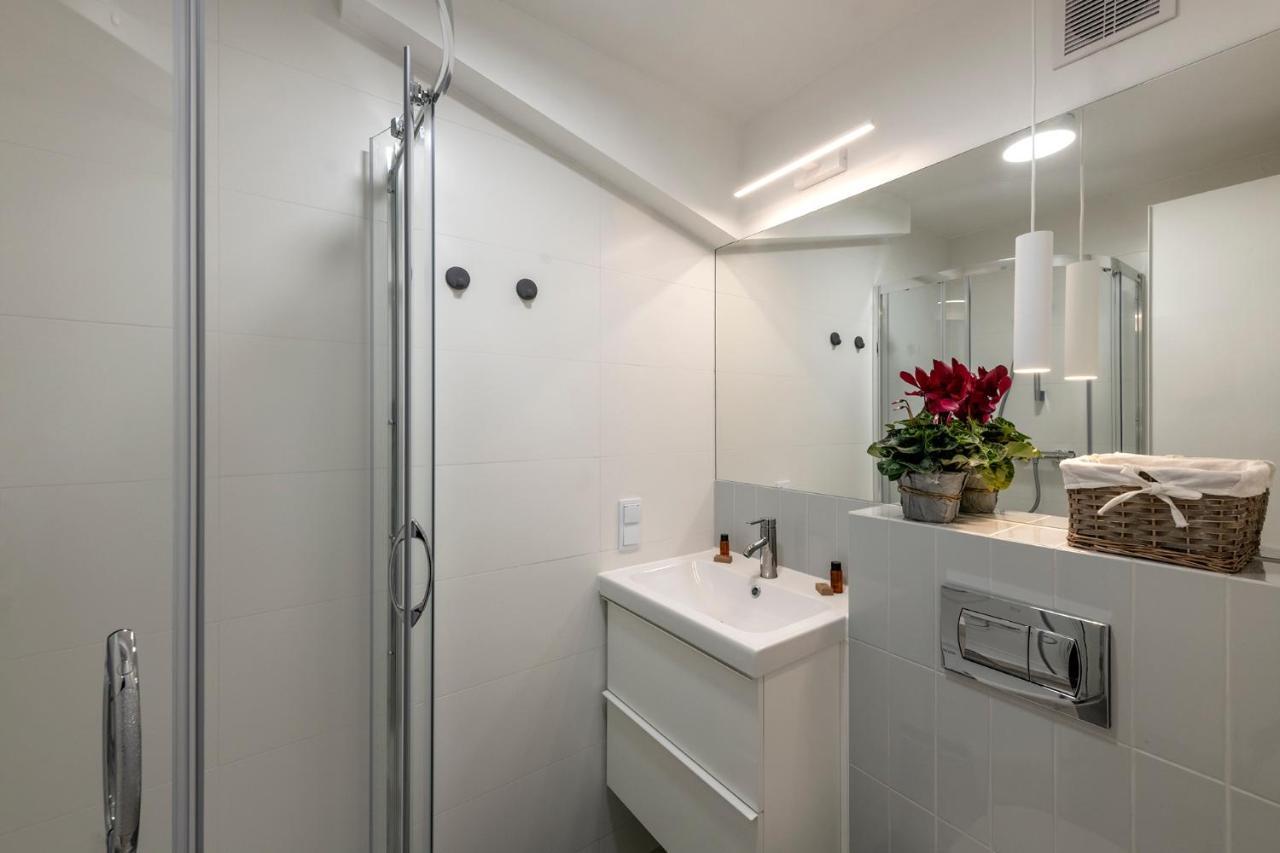 Apartment Shortstaypoland Bruna