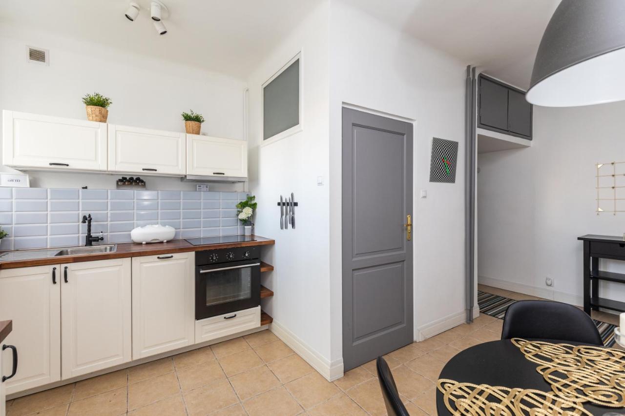 Superapart Lewartowskiego 10 * Warsaw