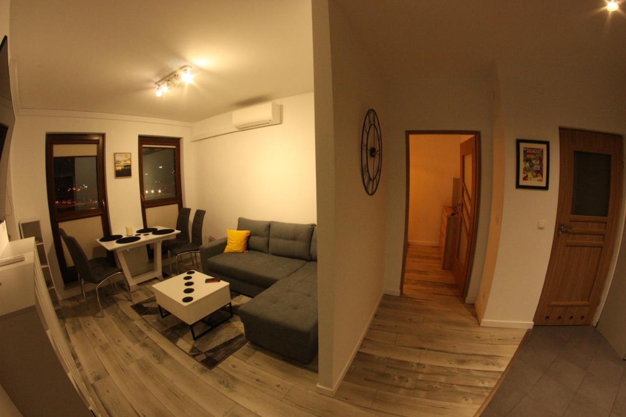 Urban Apartment Warsaw