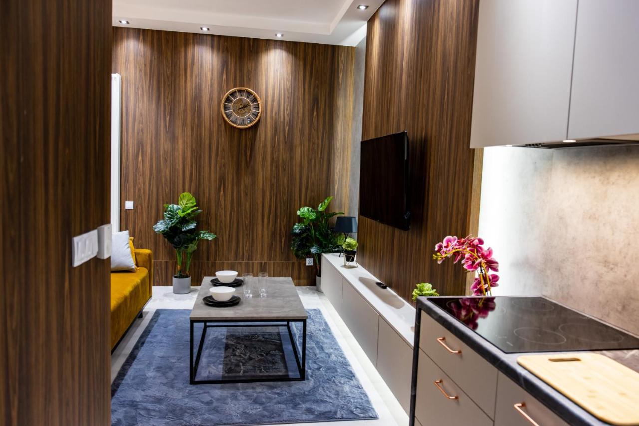 Apartment Bliska *