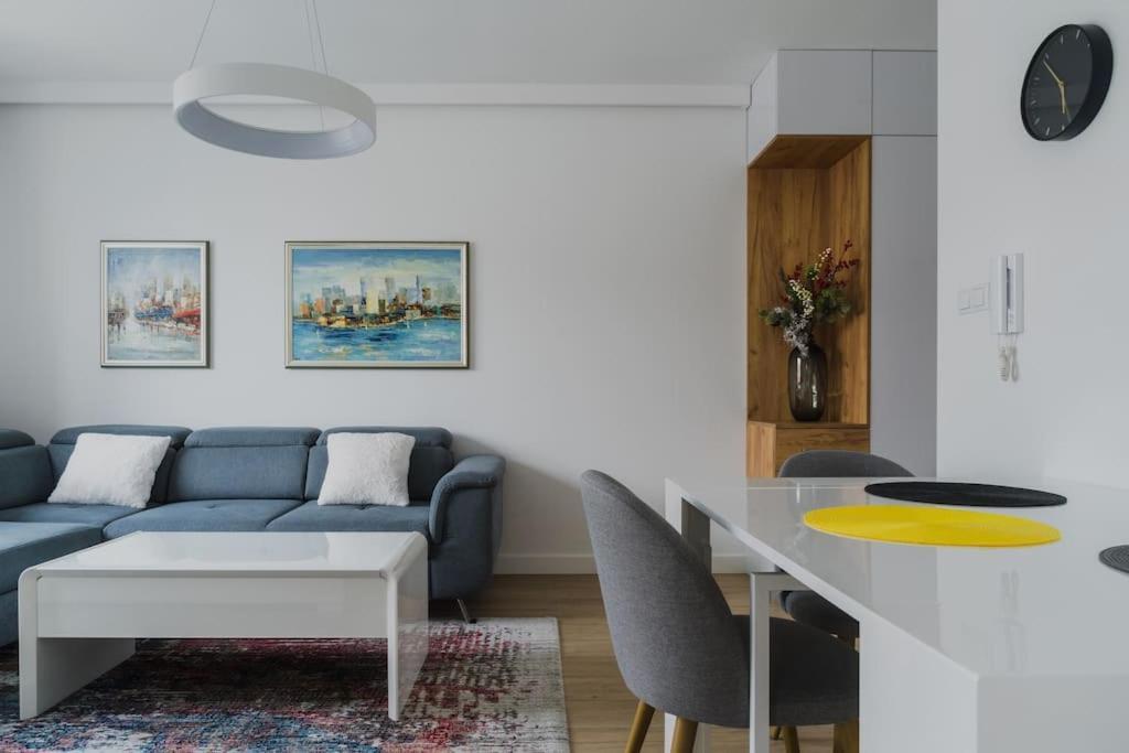 Concierge Wawer Miedzylesie Warsaw