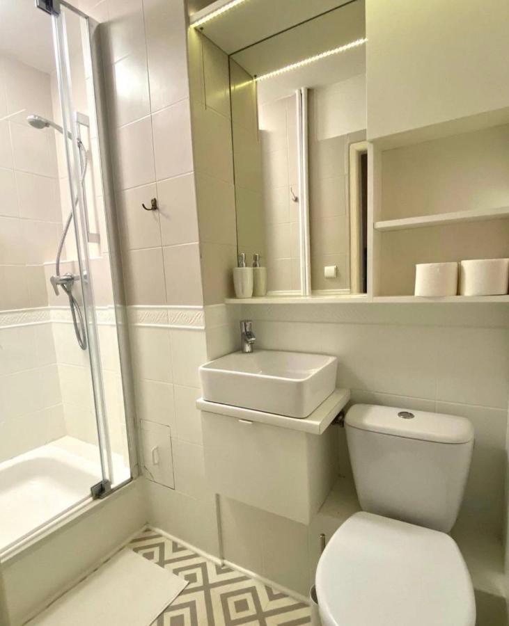 Uroczy Apartament Typu Studio - Centrum * Varsóvia