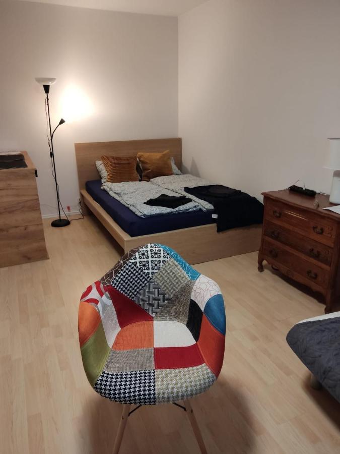Apartment Gallery Metro Natolin *