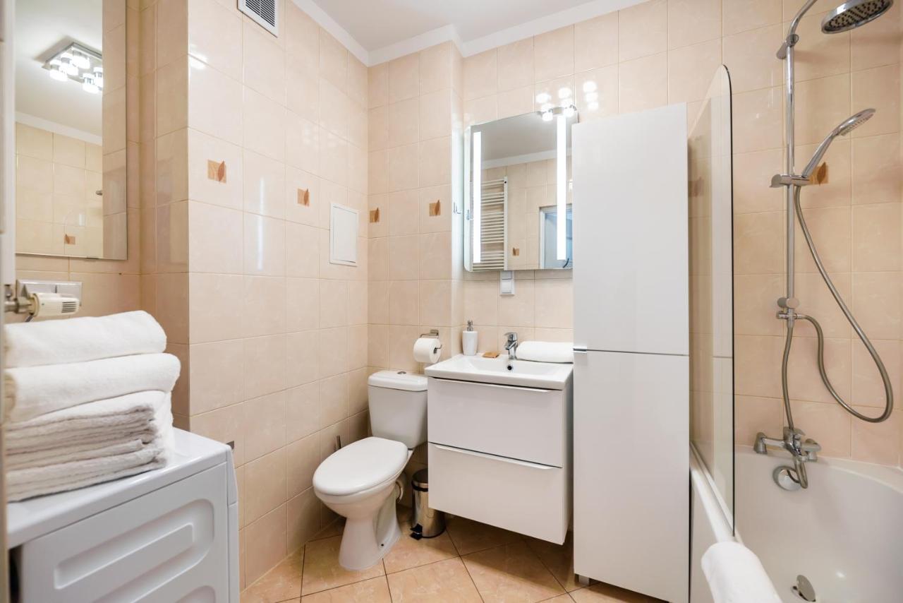 Apartment Metro Kondratowicza Velvet