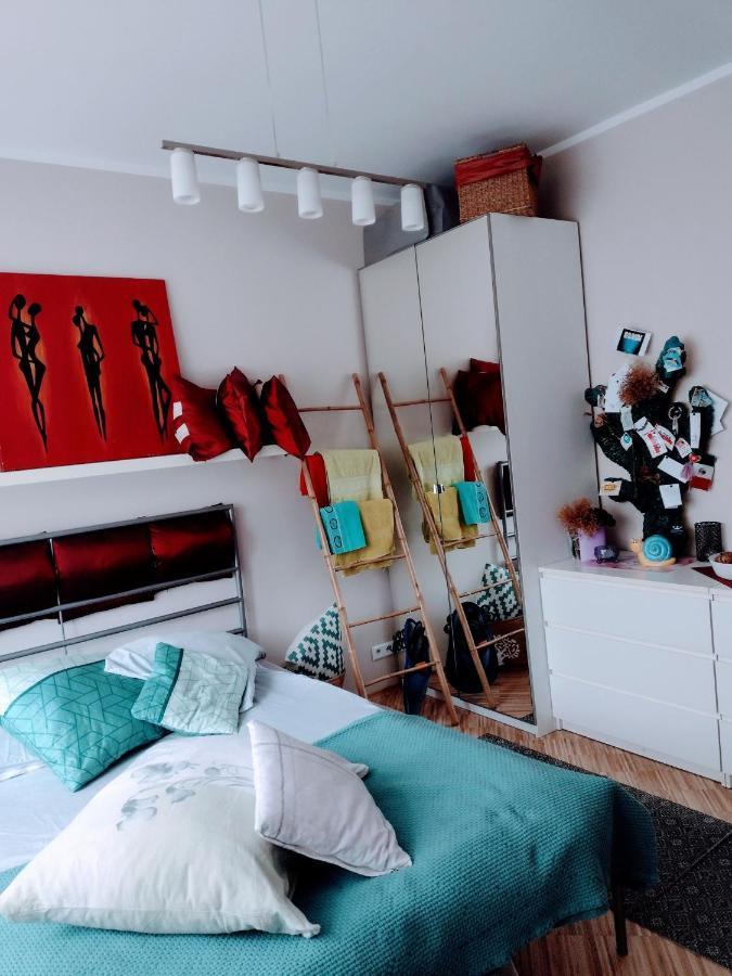 Homestay Totutotam Warsaw