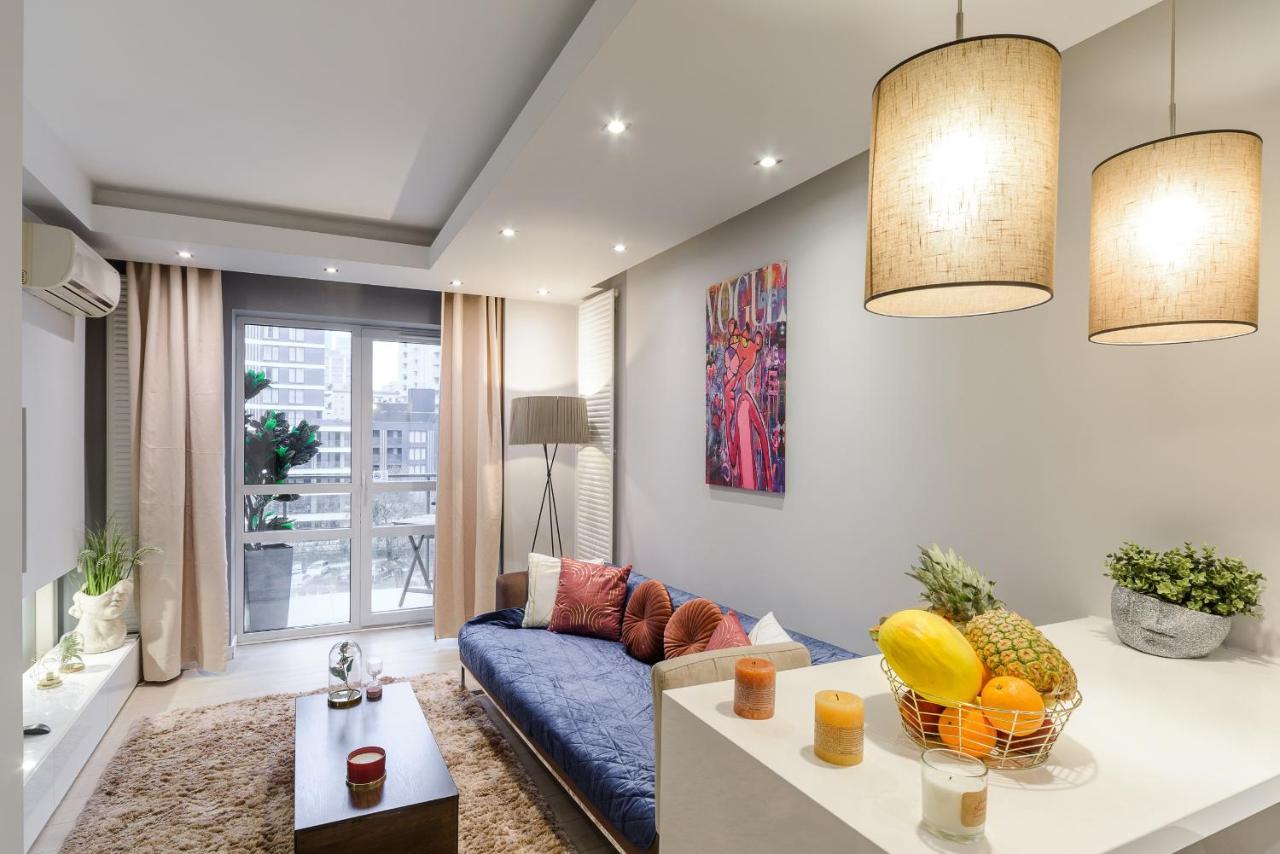 Apartment Luxury In Platinum Tower