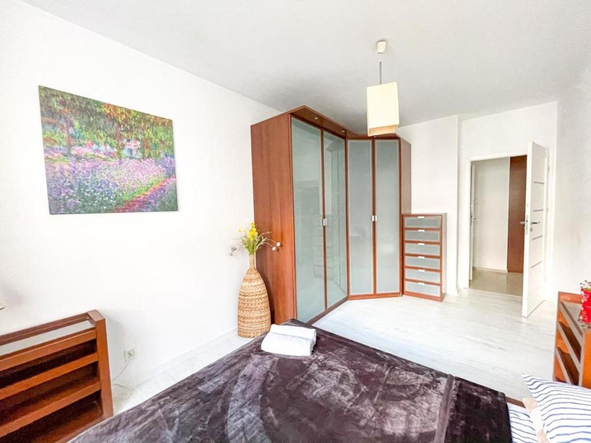Super Bobrowiecka 3 Apartament