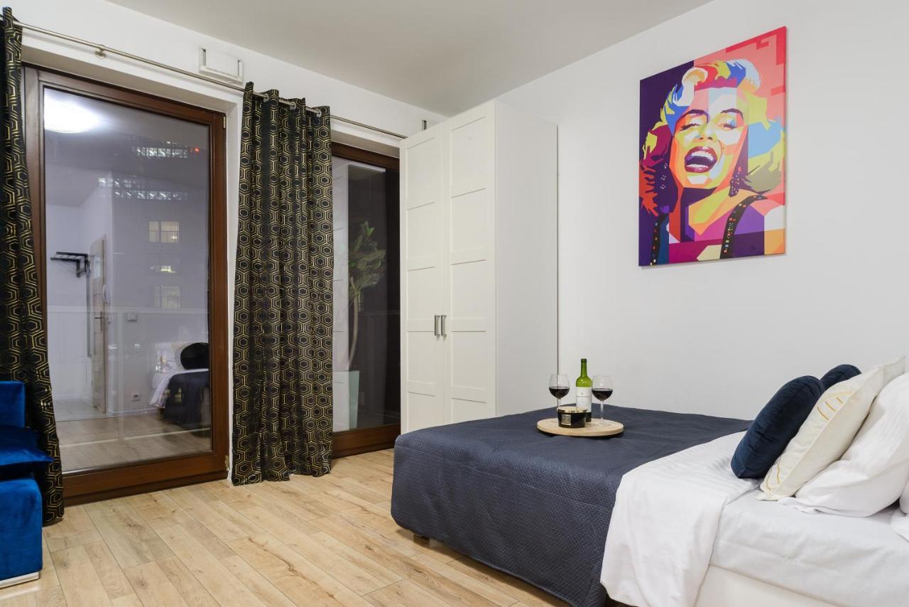 Stylish Near Arkadia *