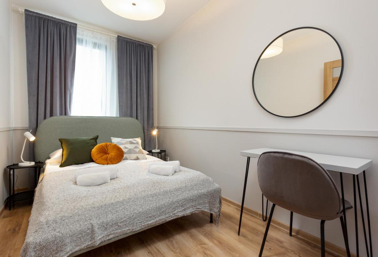 Metro Mlociny Luxurious By Renters Prestige Warsaw