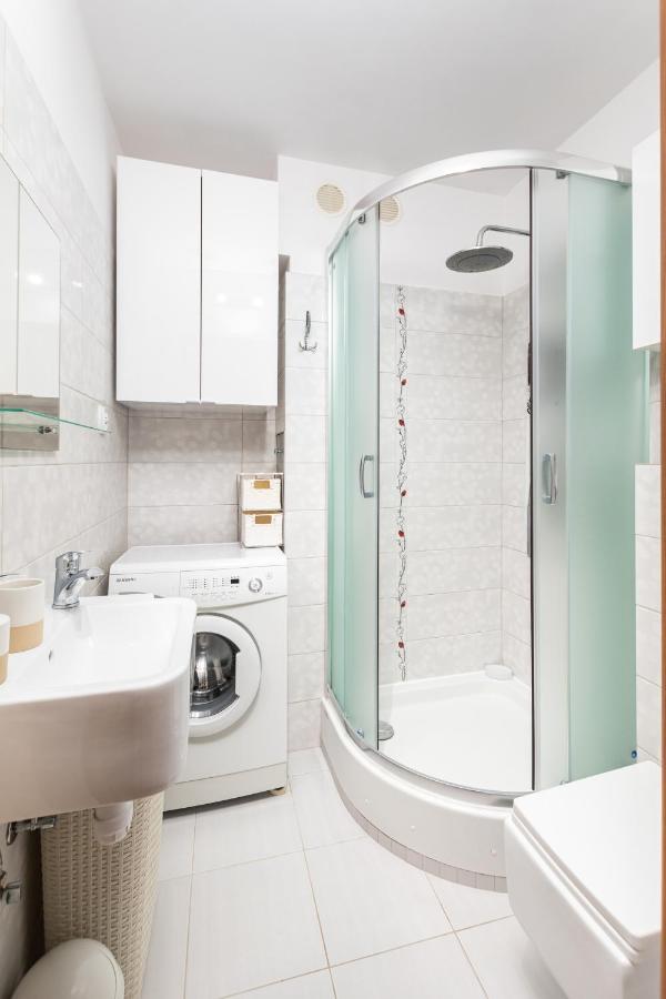 Wiartel 8 By Homeprime Apartment *
