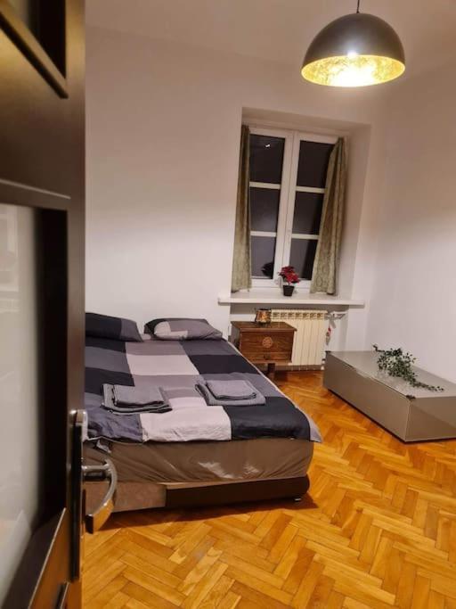 Apartament Stare *