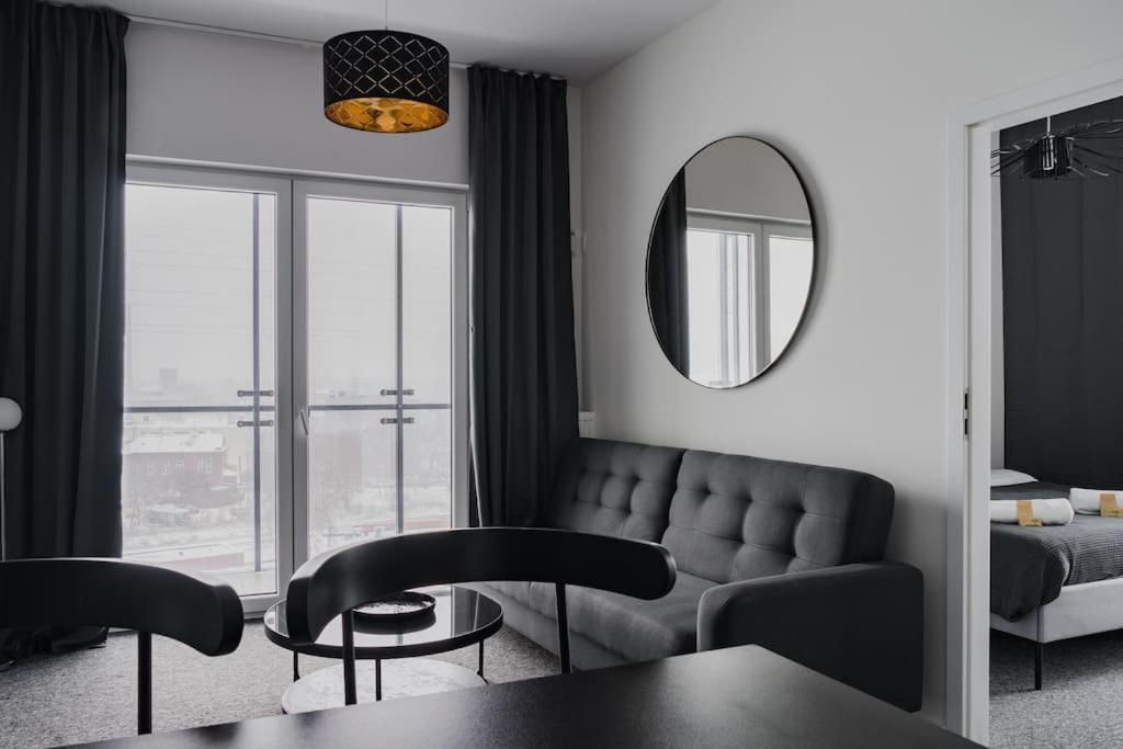 Apartment Concierge Expo Xxi