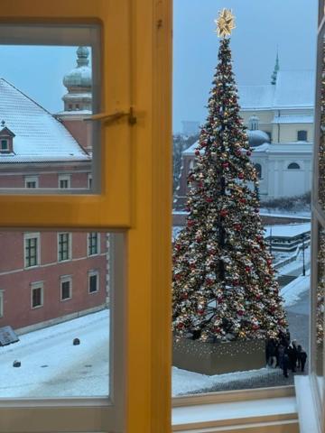Royal Castle Square Old Town Apartament *