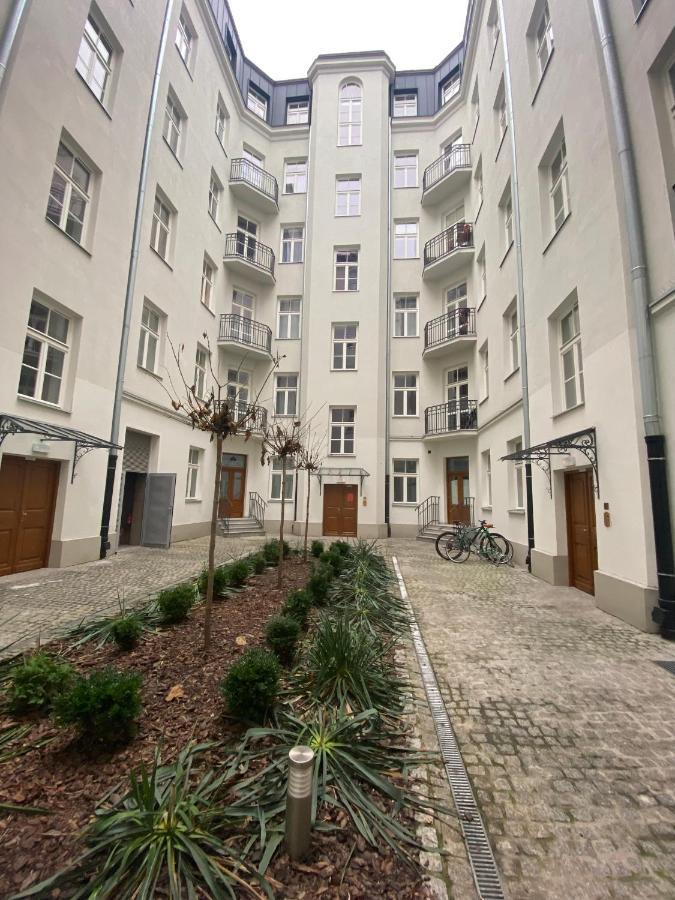 Ak Warsaw