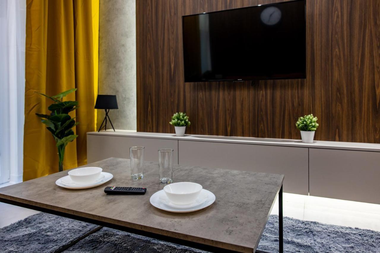 Apartment Bliska