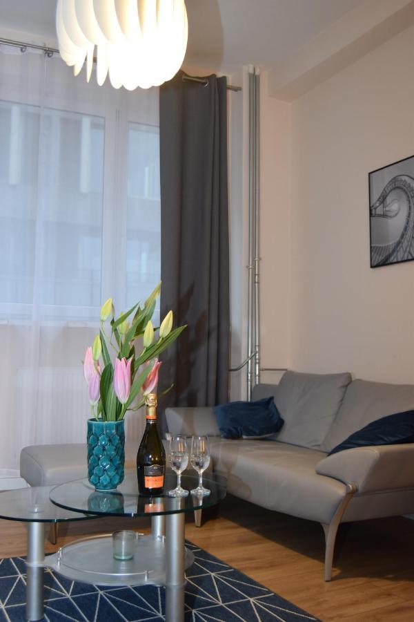 Be My Guest - Marszalkowska - Center Of Subway Wi-fi Breakfast Apartment *