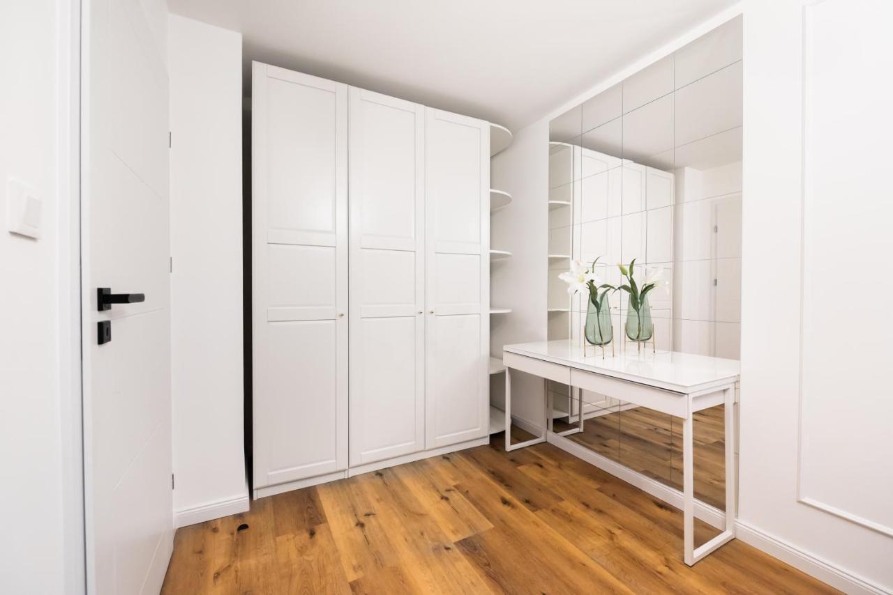 Wola Golden Apartament