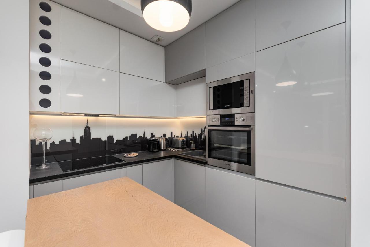 Kaliny Jedrusik 6 By Homeprime Apartment Warsaw