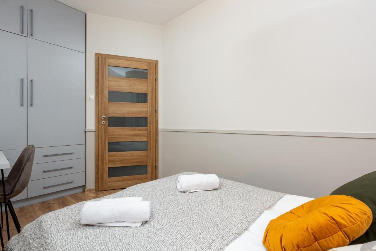 Metro Mlociny Luxurious By Renters Prestige Apartment Warsaw