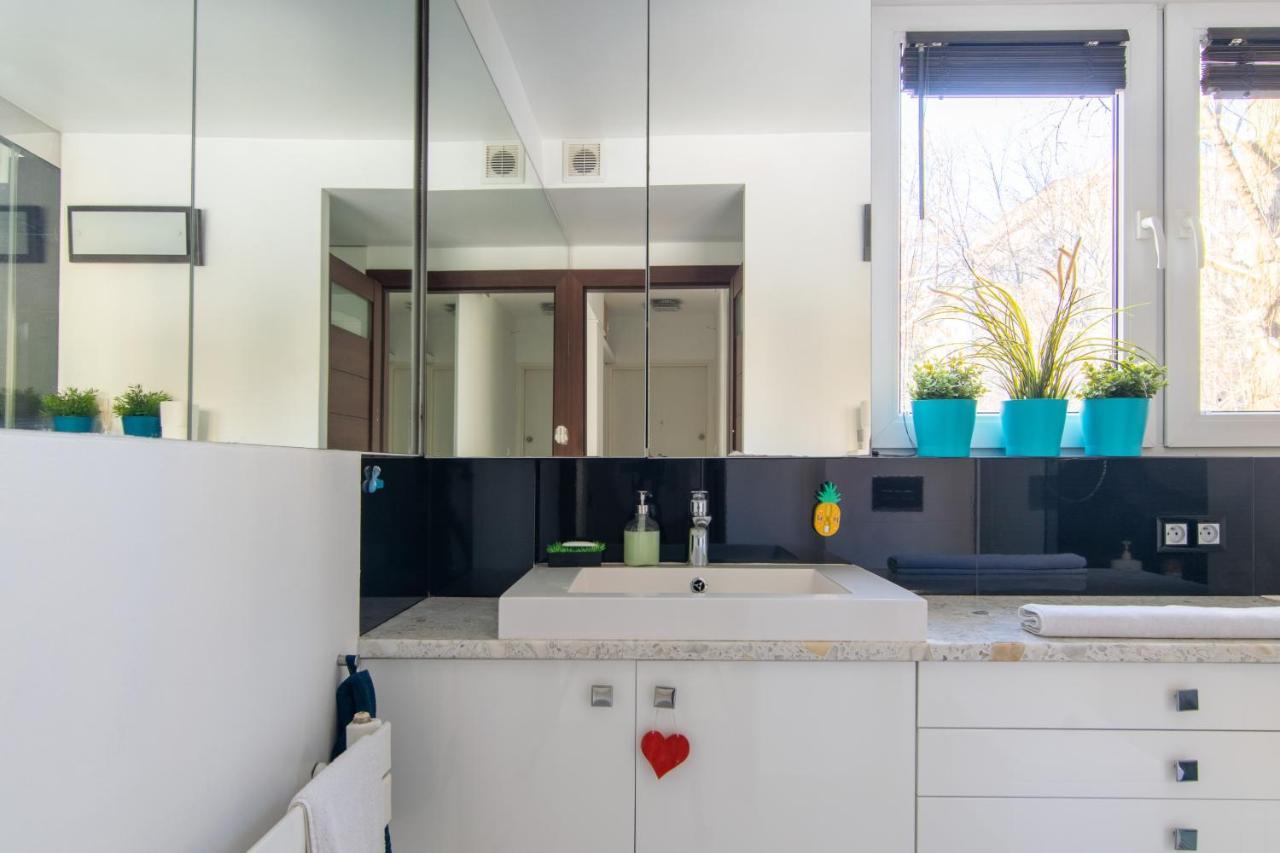 Apartamento W Sercu Powisla, Balkon, Klimatyzacja, Wifi, Brak Tv Varsóvia