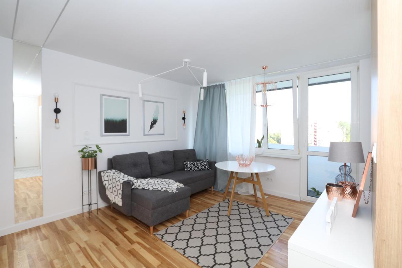 Romaszewskiego Zoliborz Bedroom Pokoj Metro *