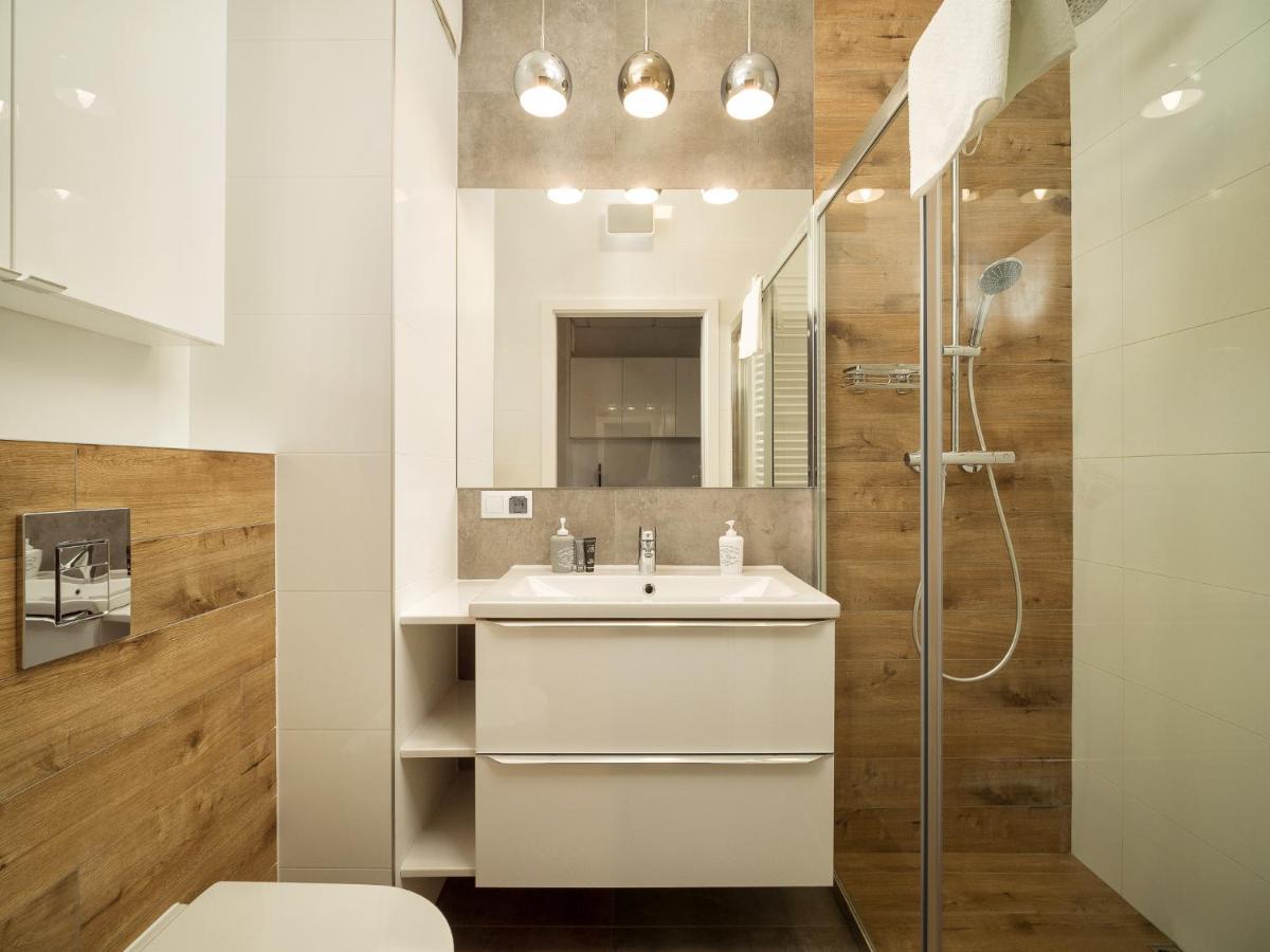 Apartamento Prymasa Tysiaclecia 83a Center Viev Free Garage By Perfect 531