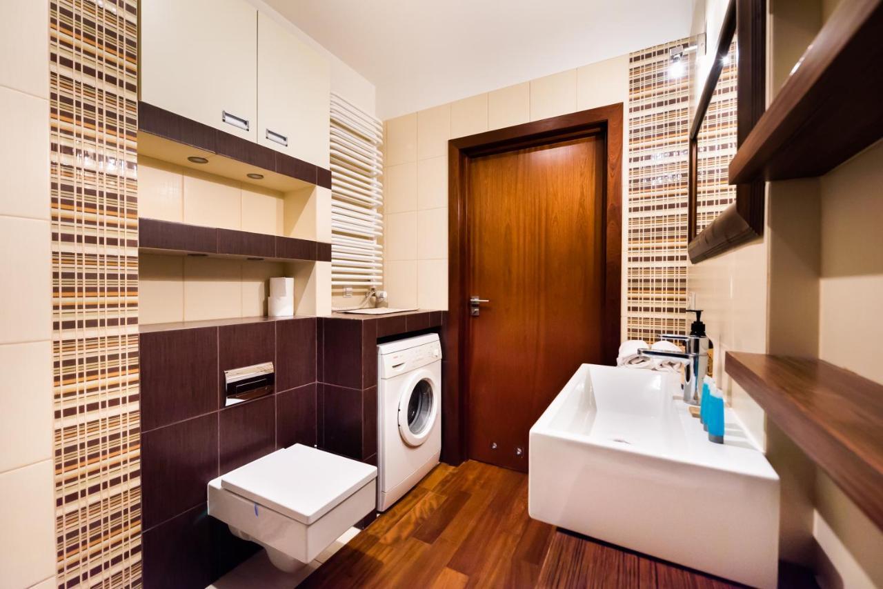 Bemowo Green Wood Apartment