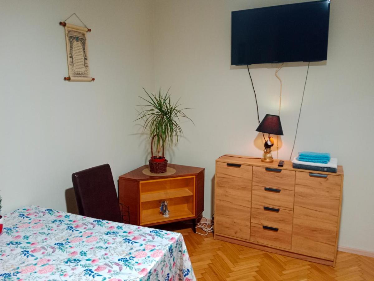 Apartment E-brechta